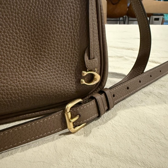 Coach Brown Leather Shoulder Bag - Picture 5 of 12